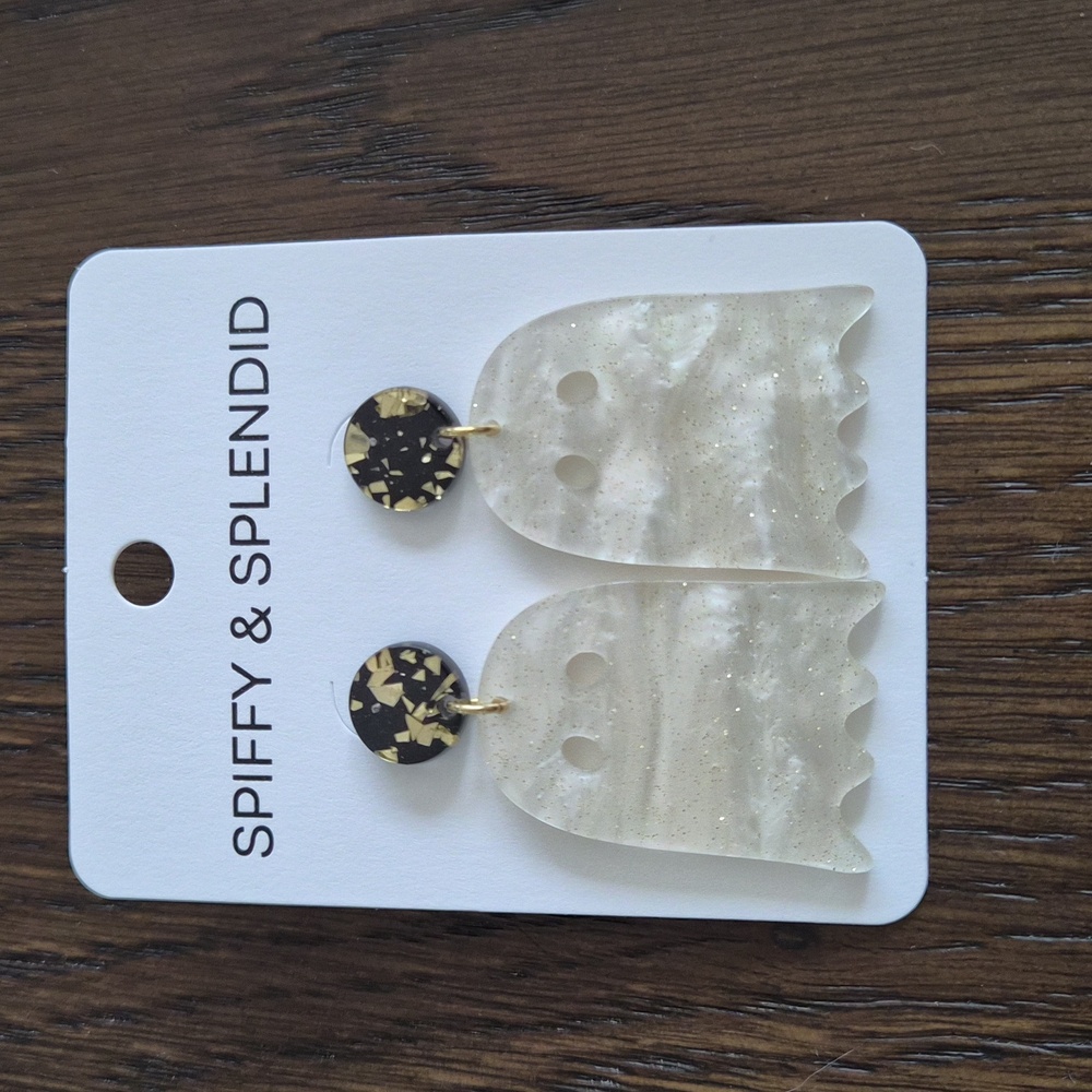 Spiffy & Splendid Ghost Earrings